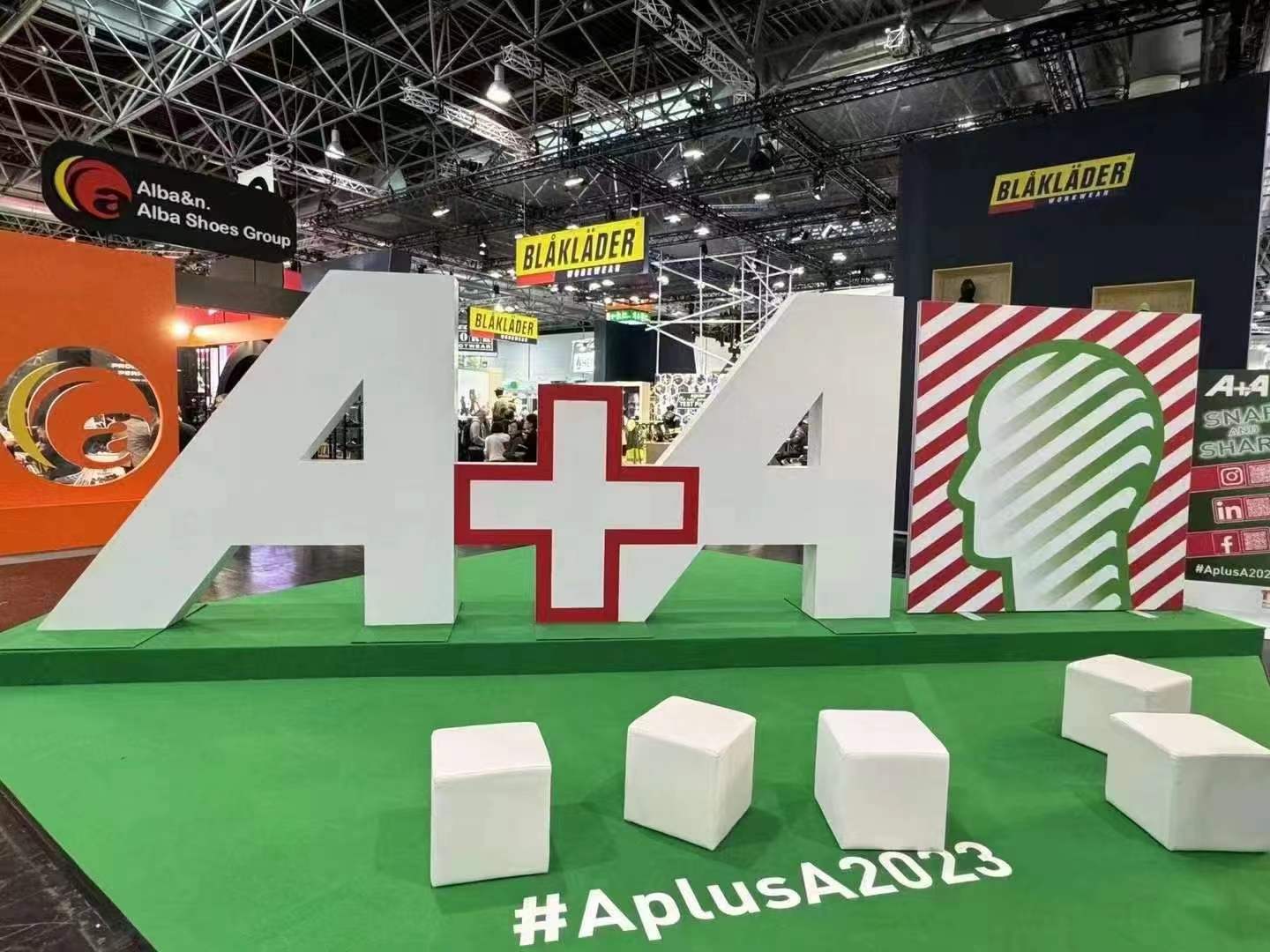 A+una feria de seguridad en Alemania 
